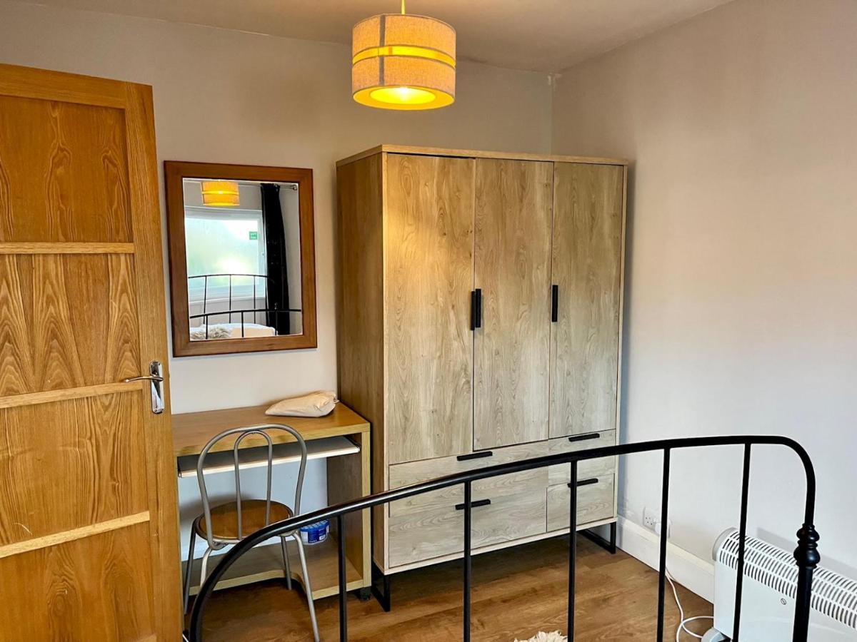 Pass The Keys Charming In With Parking Holiday home St Albans
