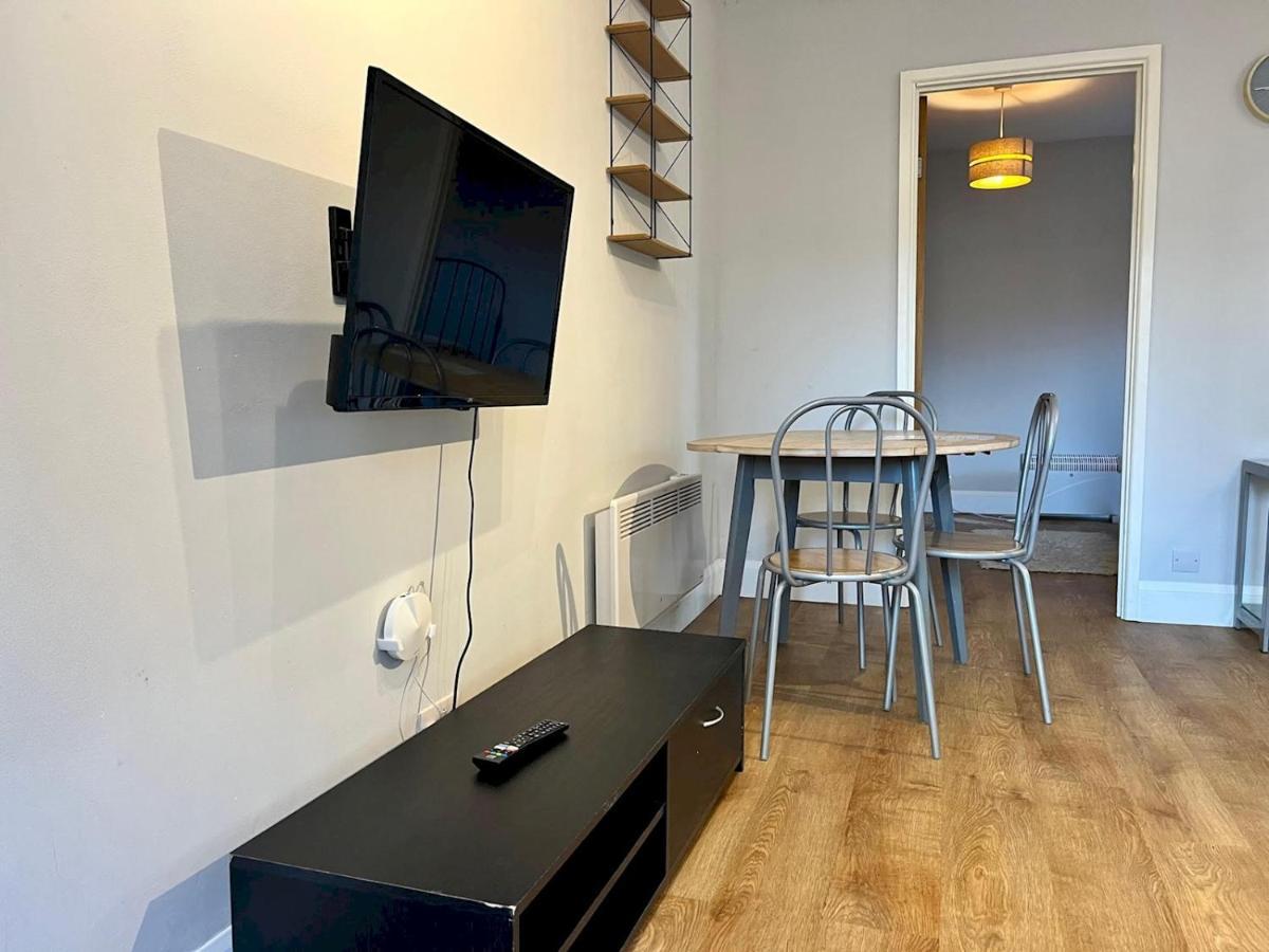 Holiday home Pass The Keys Charming In With Parking *